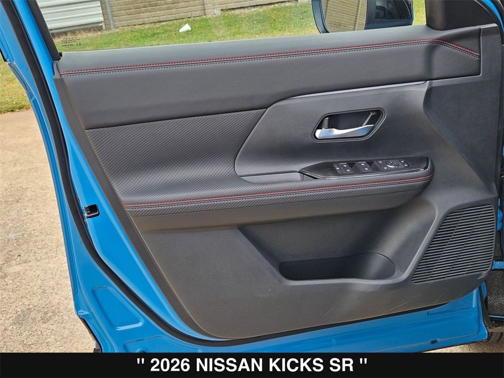 2026 Nissan Kicks SR