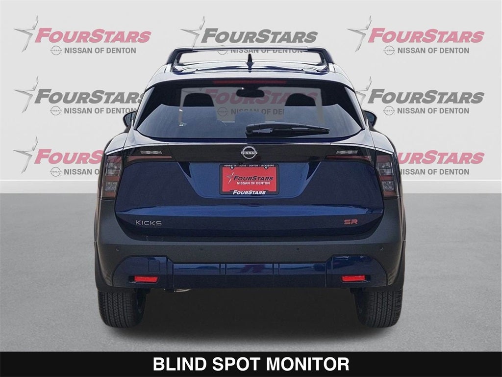 2026 Nissan Kicks SR