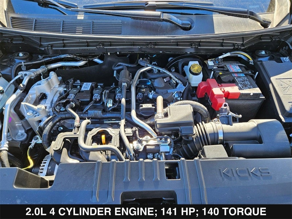 2026 Nissan Kicks SR