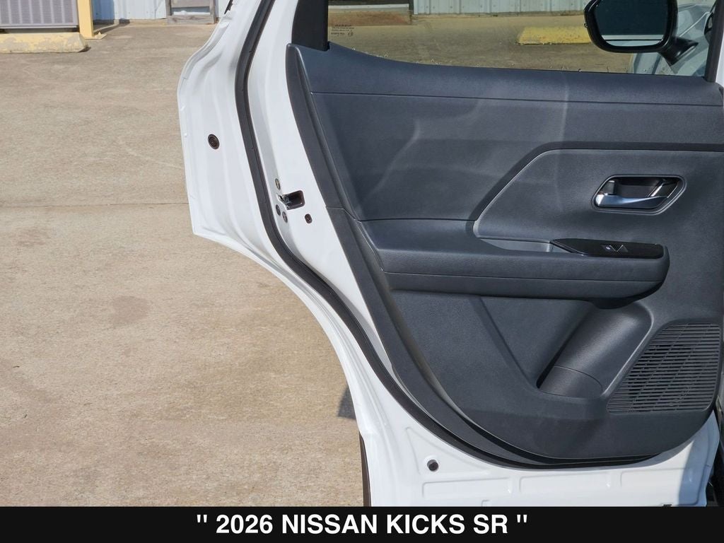 2026 Nissan Kicks SR