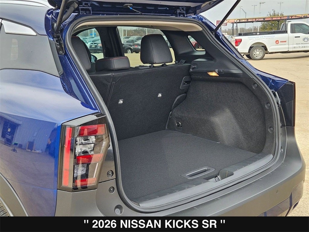 2026 Nissan Kicks SR