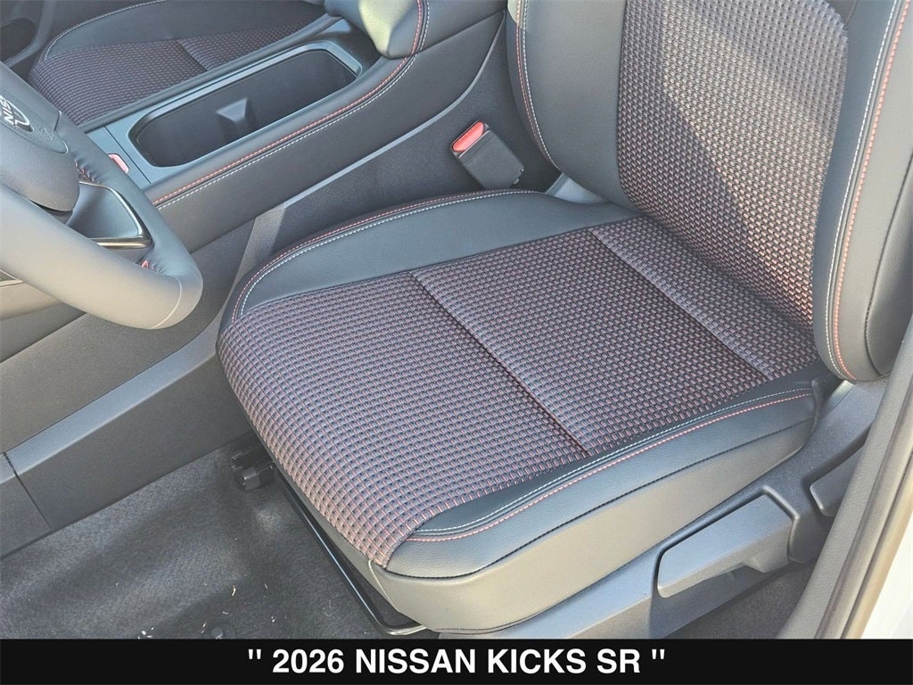 2026 Nissan Kicks SR