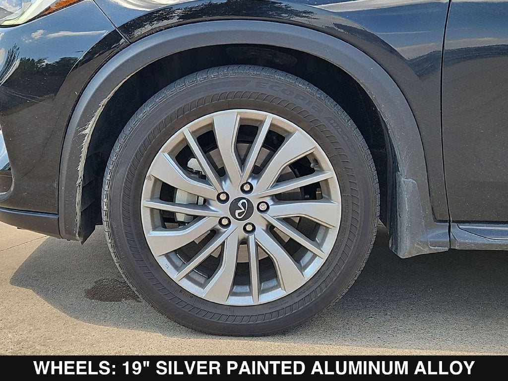 2023 INFINITI QX50 LUXE