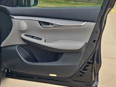 2023 INFINITI QX50 LUXE