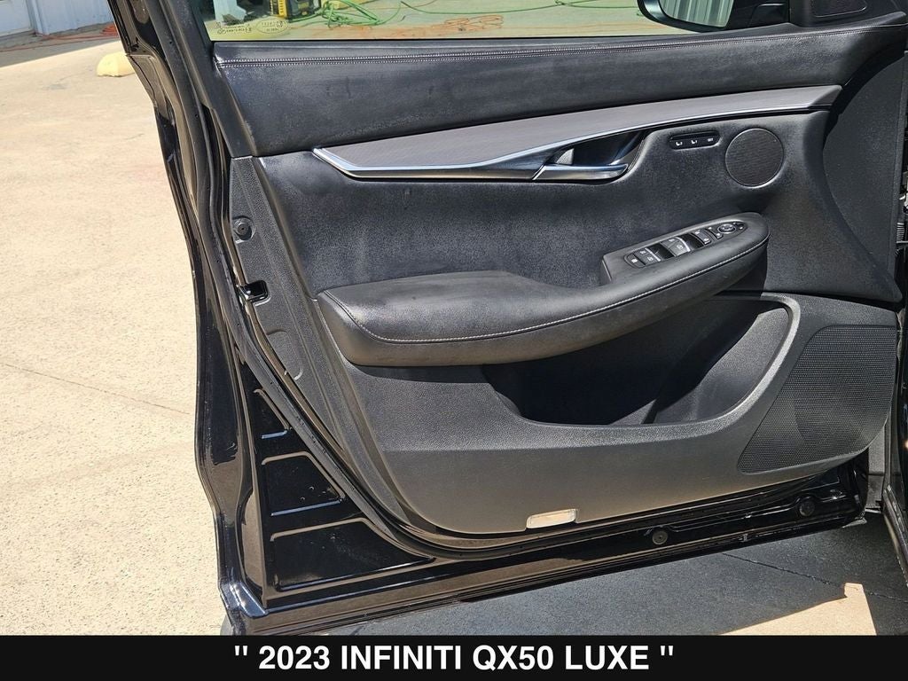 2023 INFINITI QX50 LUXE