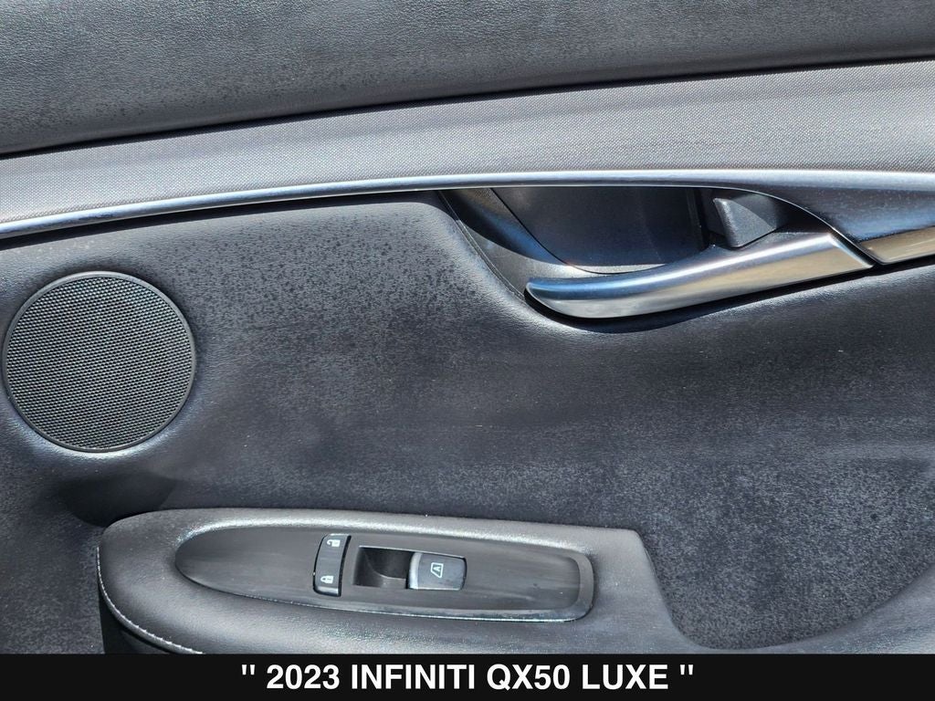 2023 INFINITI QX50 LUXE