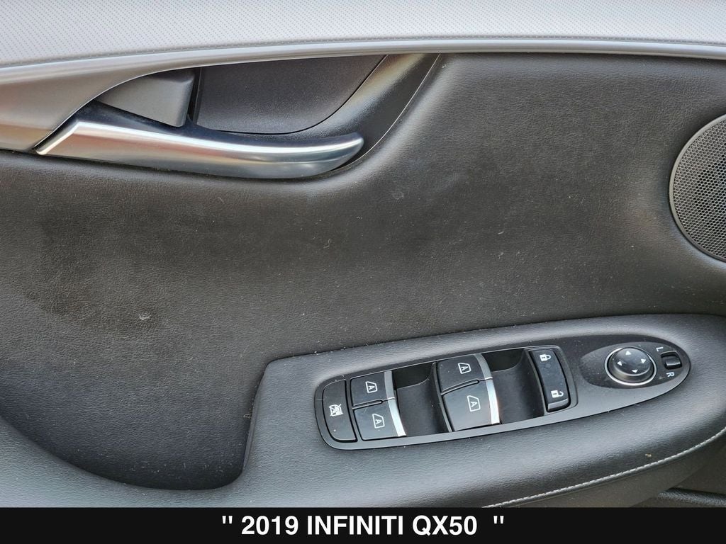 2019 INFINITI QX50 ESSENTIAL
