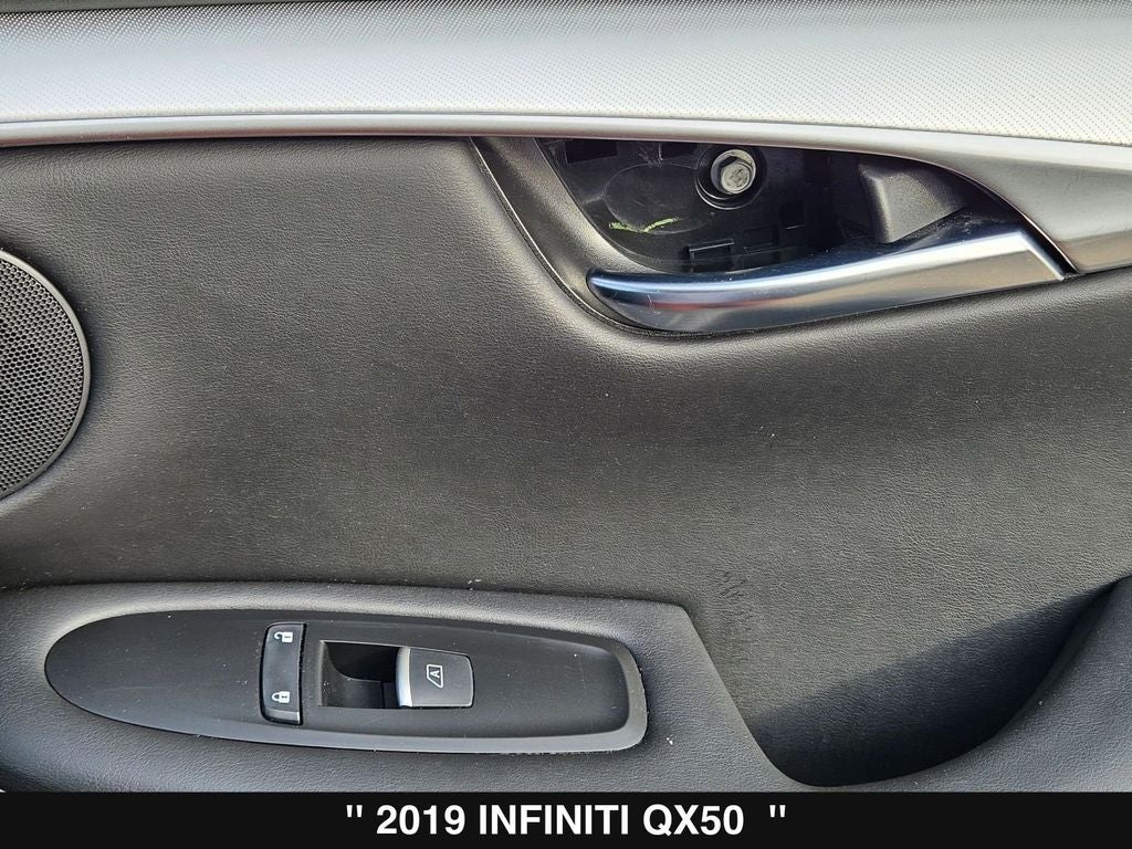 2019 INFINITI QX50 ESSENTIAL