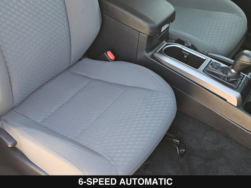2022 Toyota Tacoma SR5 V6