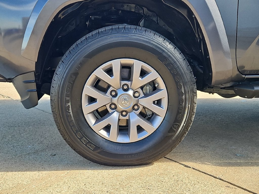 2019 Toyota Tacoma SR5 V6