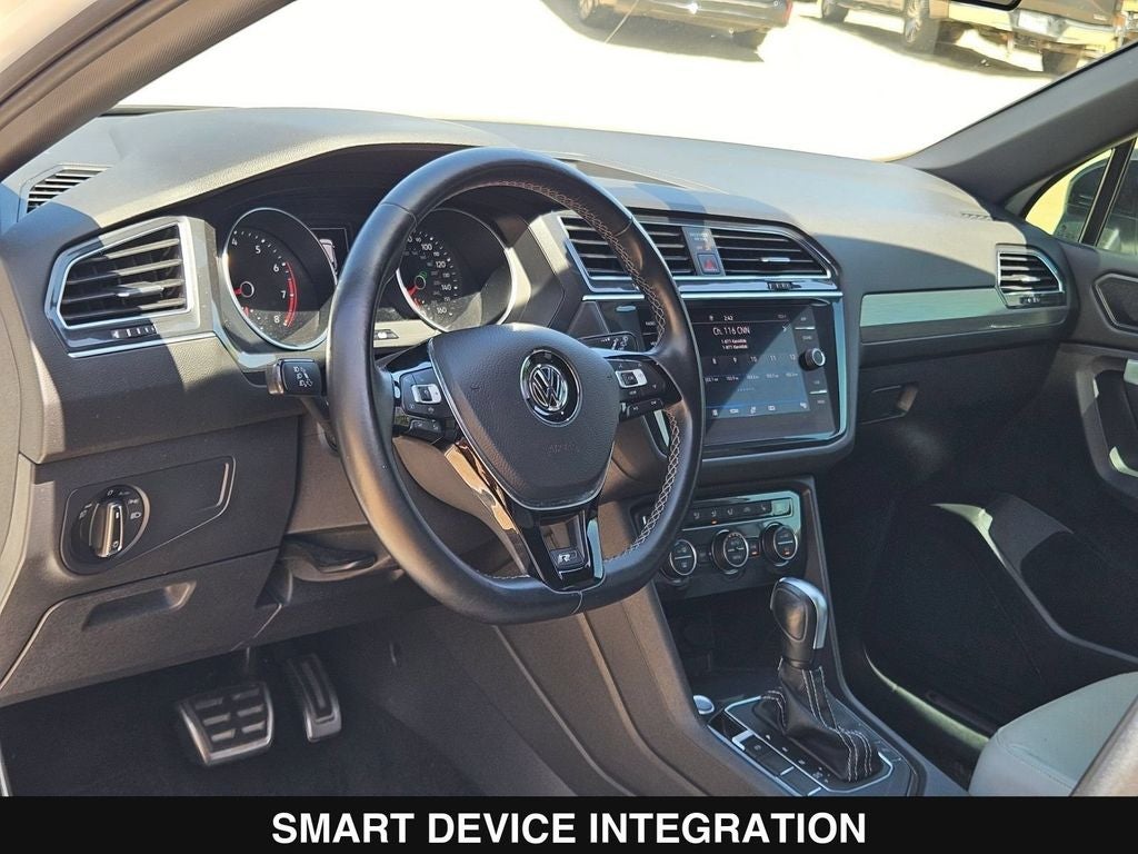 2021 Volkswagen Tiguan 2.0T SE R-Line Black