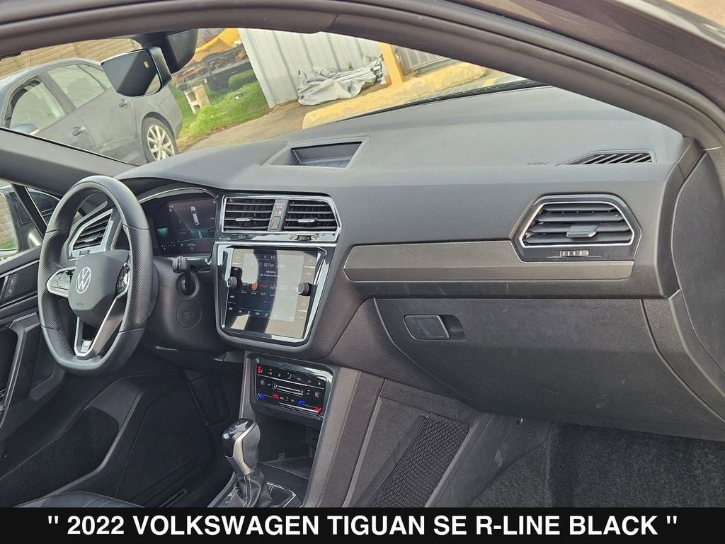 2022 Volkswagen Tiguan 2.0T SE R-Line Black