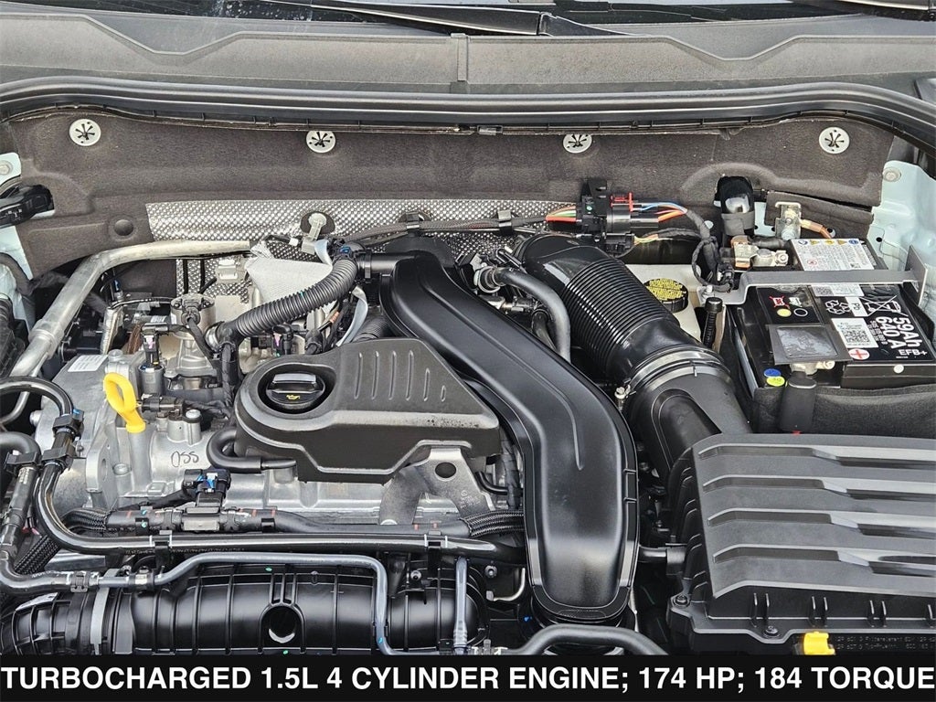 2025 Volkswagen Taos 1.5T SE