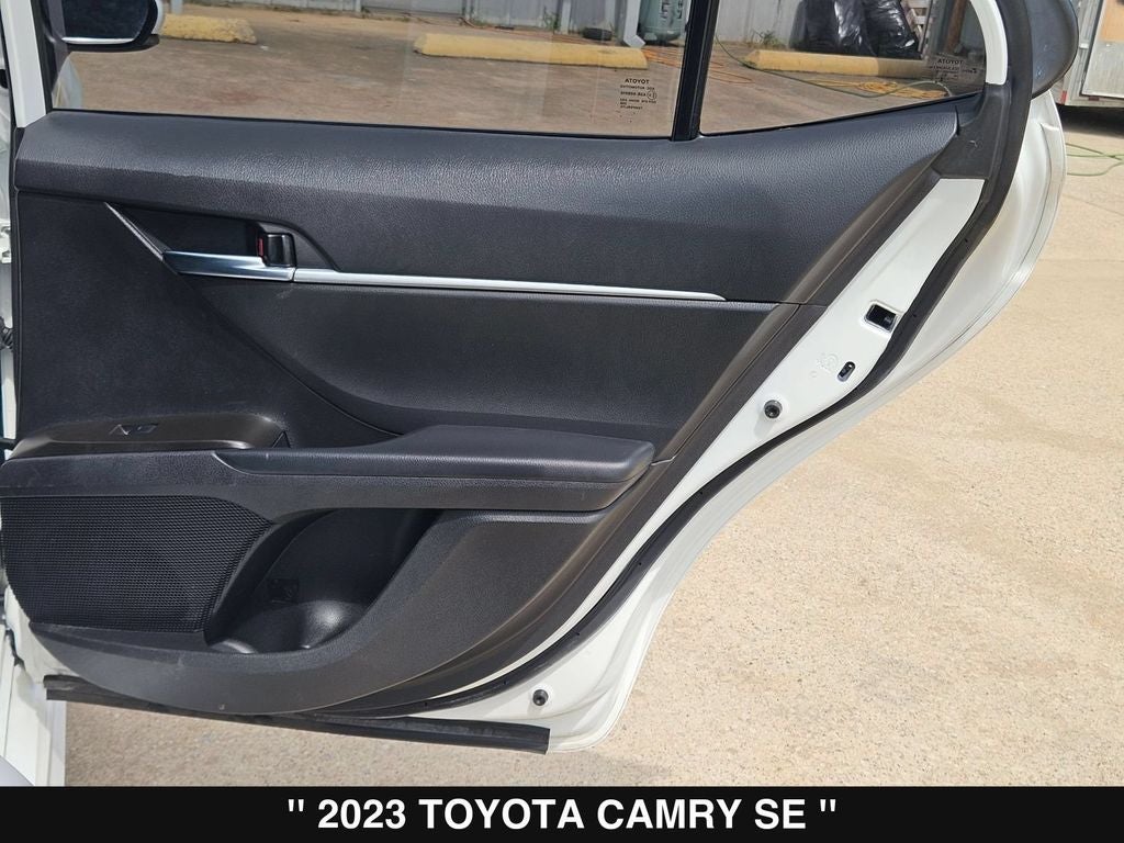 2023 Toyota Camry SE