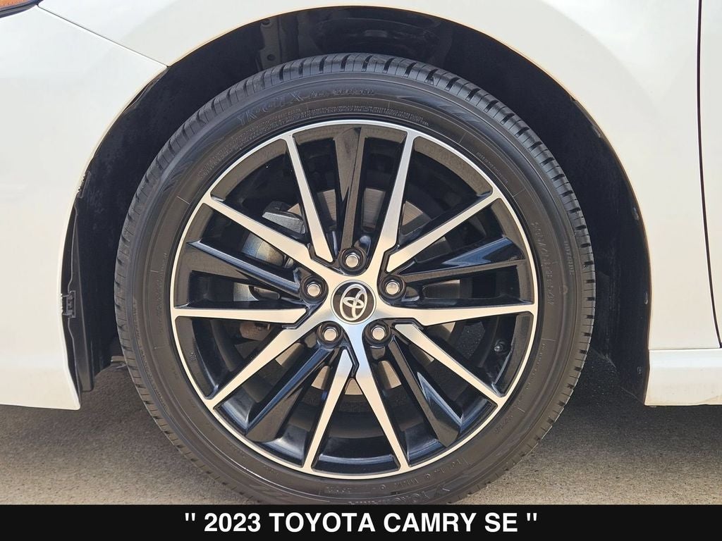 2023 Toyota Camry SE