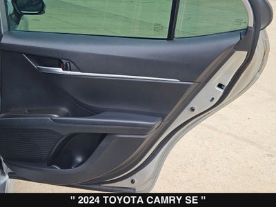 2024 Toyota Camry Hybrid SE