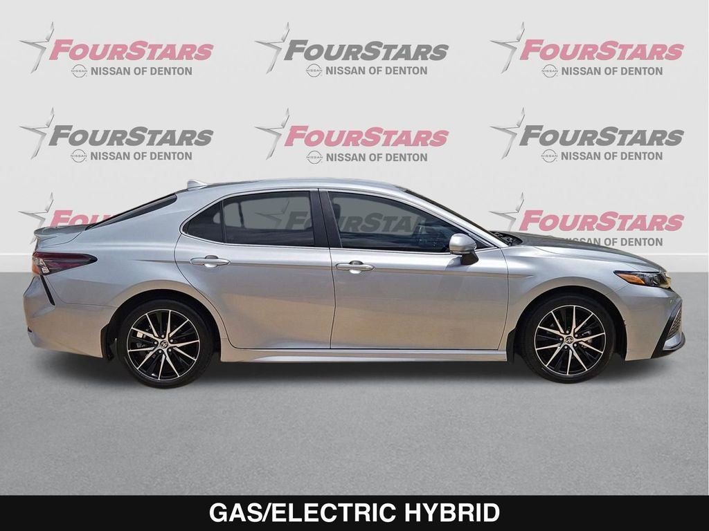 2024 Toyota Camry Hybrid SE