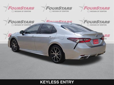 2024 Toyota Camry Hybrid SE
