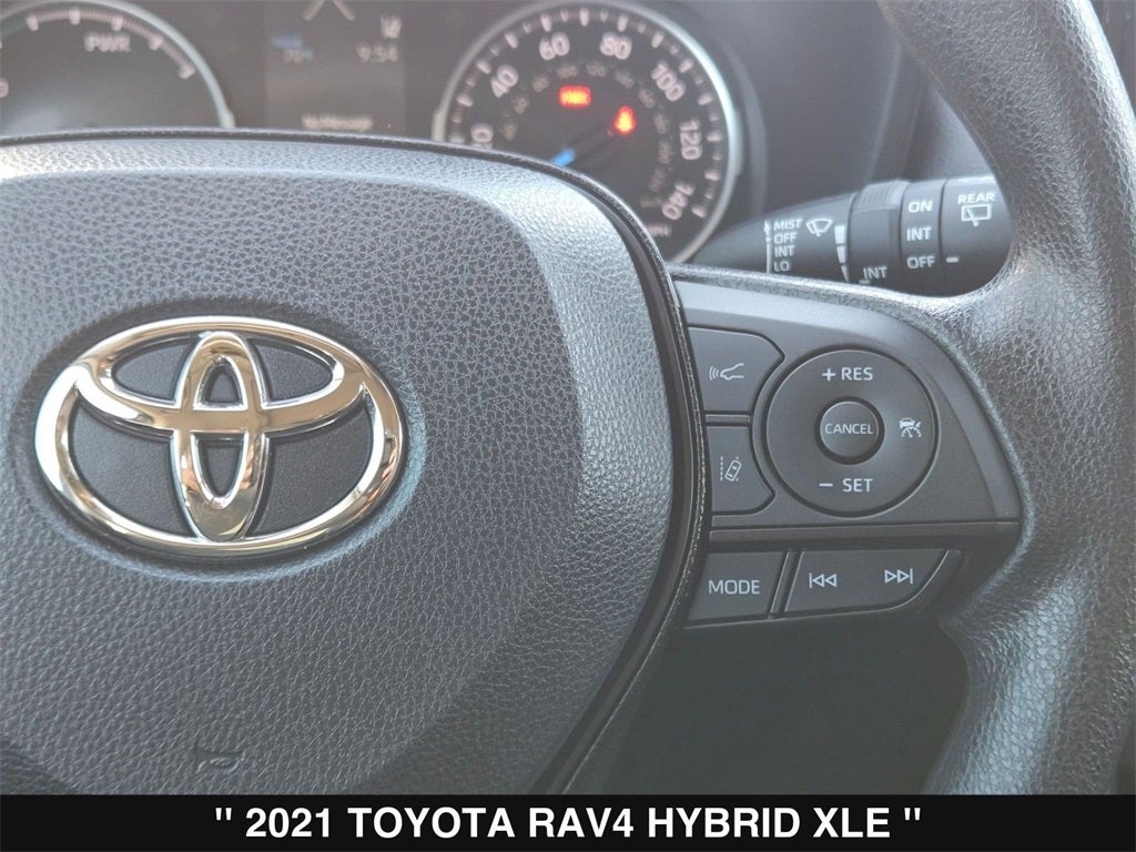 2021 Toyota RAV4 Hybrid XLE