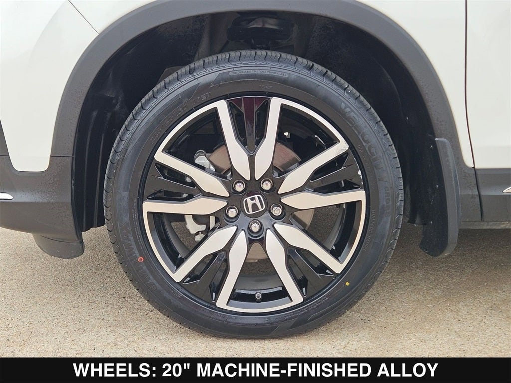 2022 Honda Pilot Touring 8 Passenger