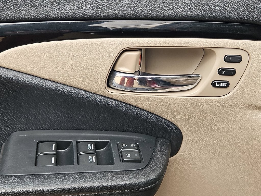 2022 Honda Pilot Touring 8 Passenger