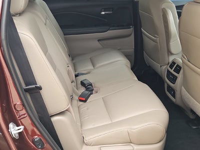 2022 Honda Pilot Touring 8 Passenger