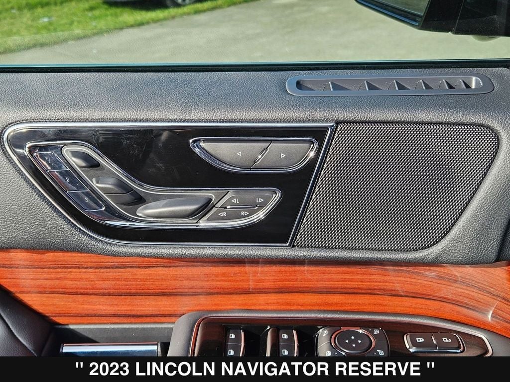 2023 Lincoln Navigator Reserve
