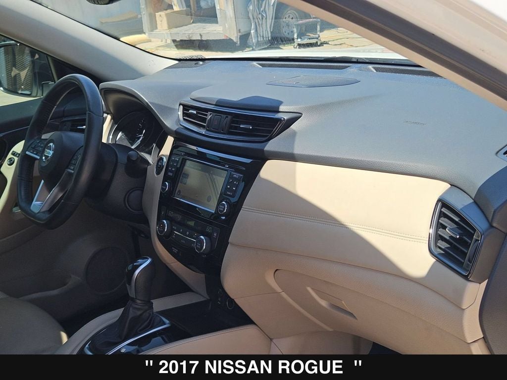 2017 Nissan Rogue SL