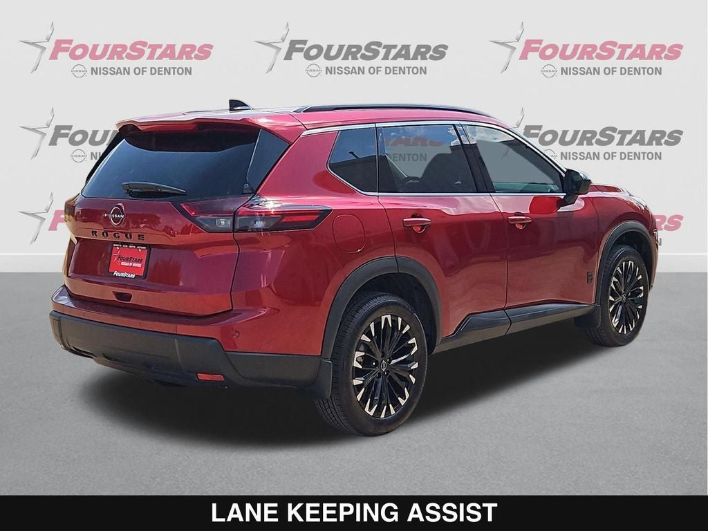 2026 Nissan Rogue Dark Armor