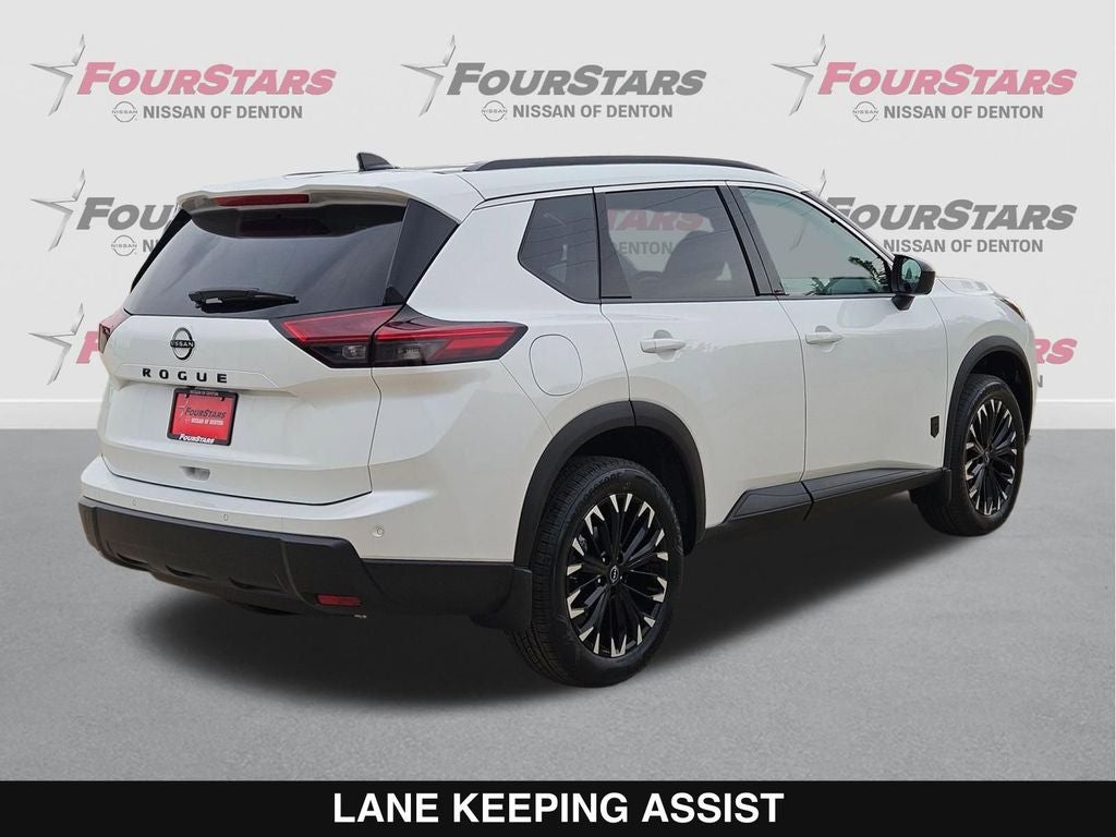 2026 Nissan Rogue Dark Armor