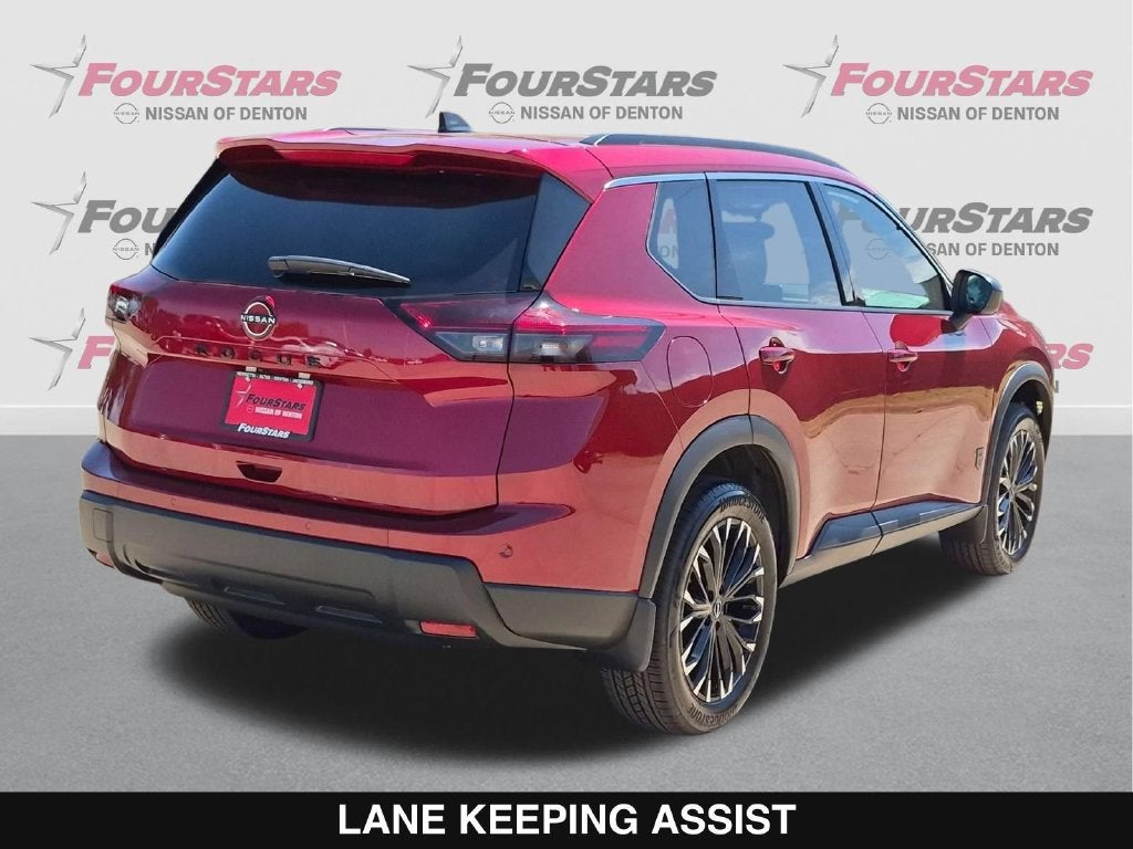2026 Nissan Rogue Dark Armor