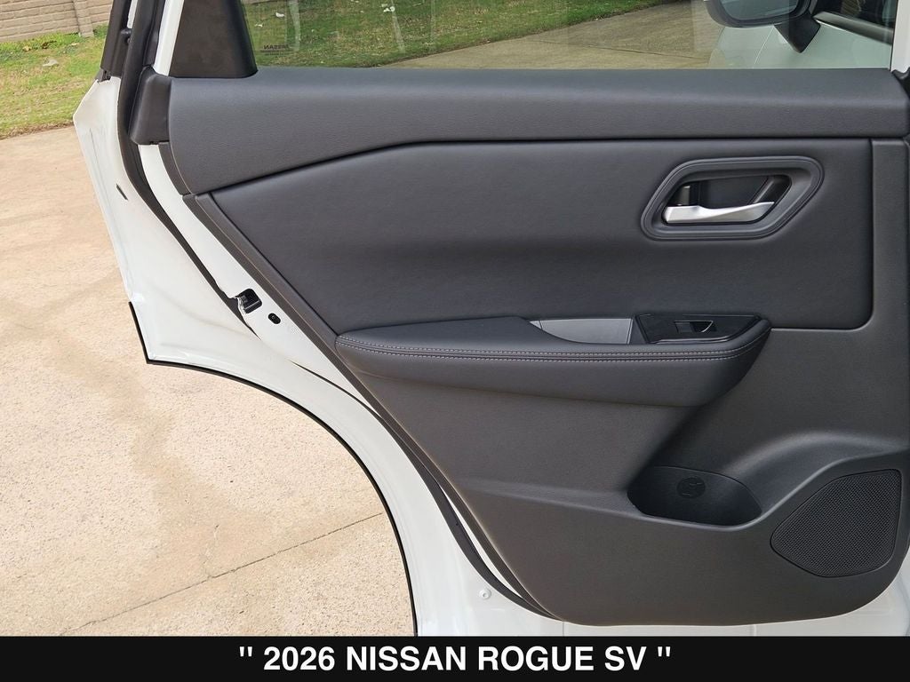 2026 Nissan Rogue SV