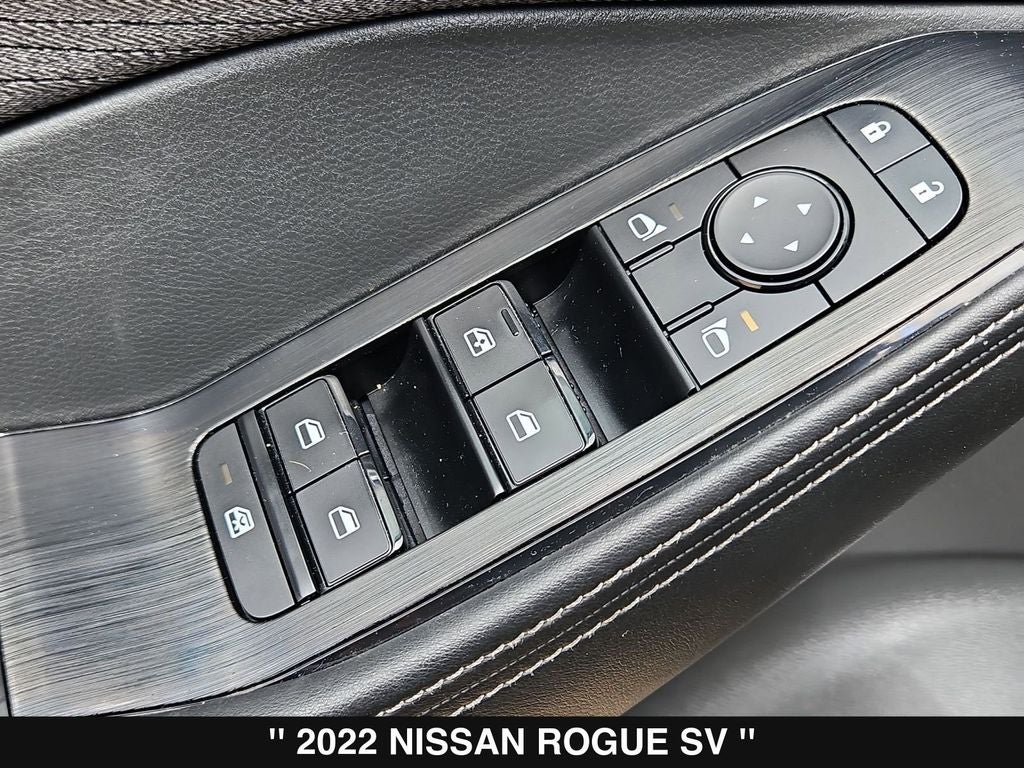 2022 Nissan Rogue SV