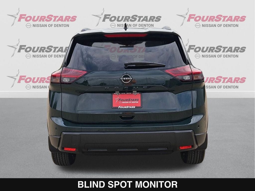 2026 Nissan Rogue Dark Armor