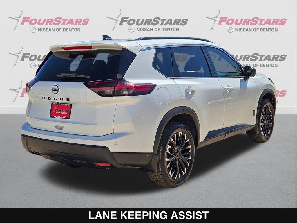 2026 Nissan Rogue Dark Armor