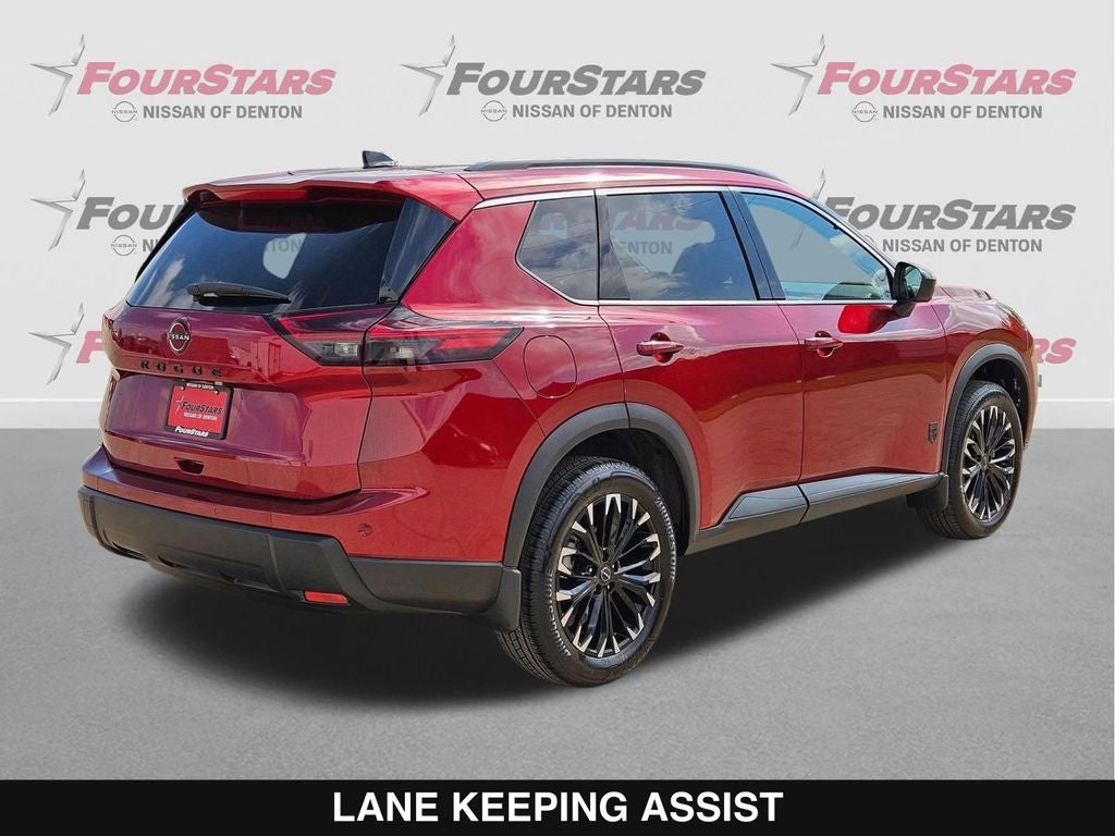 2026 Nissan Rogue Dark Armor