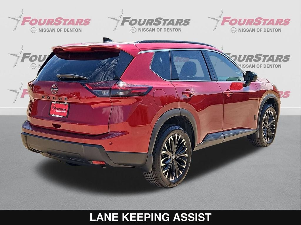 2026 Nissan Rogue Dark Armor