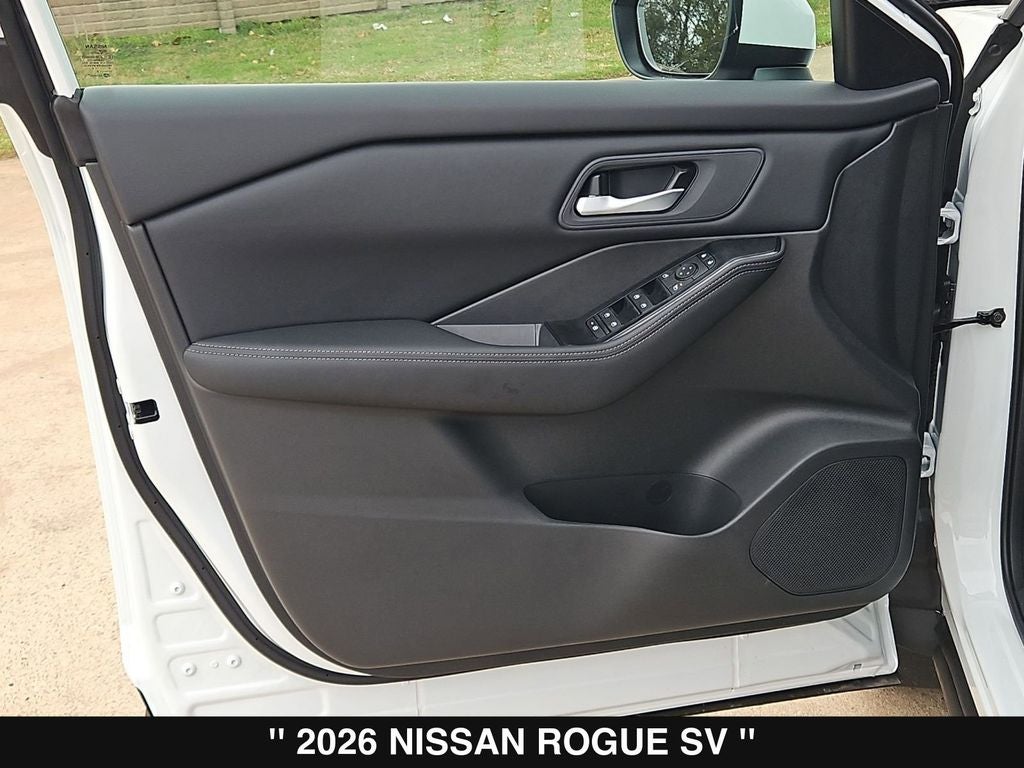2026 Nissan Rogue SV