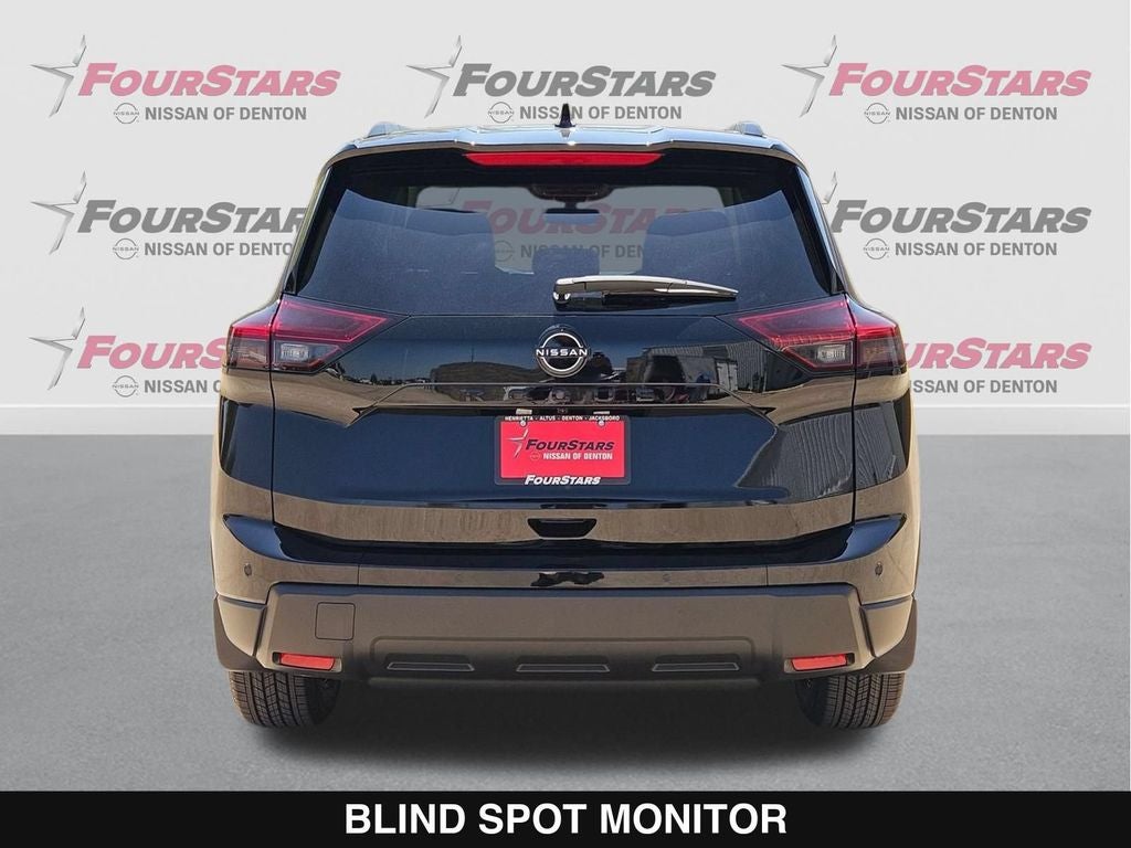 2026 Nissan Rogue Dark Armor