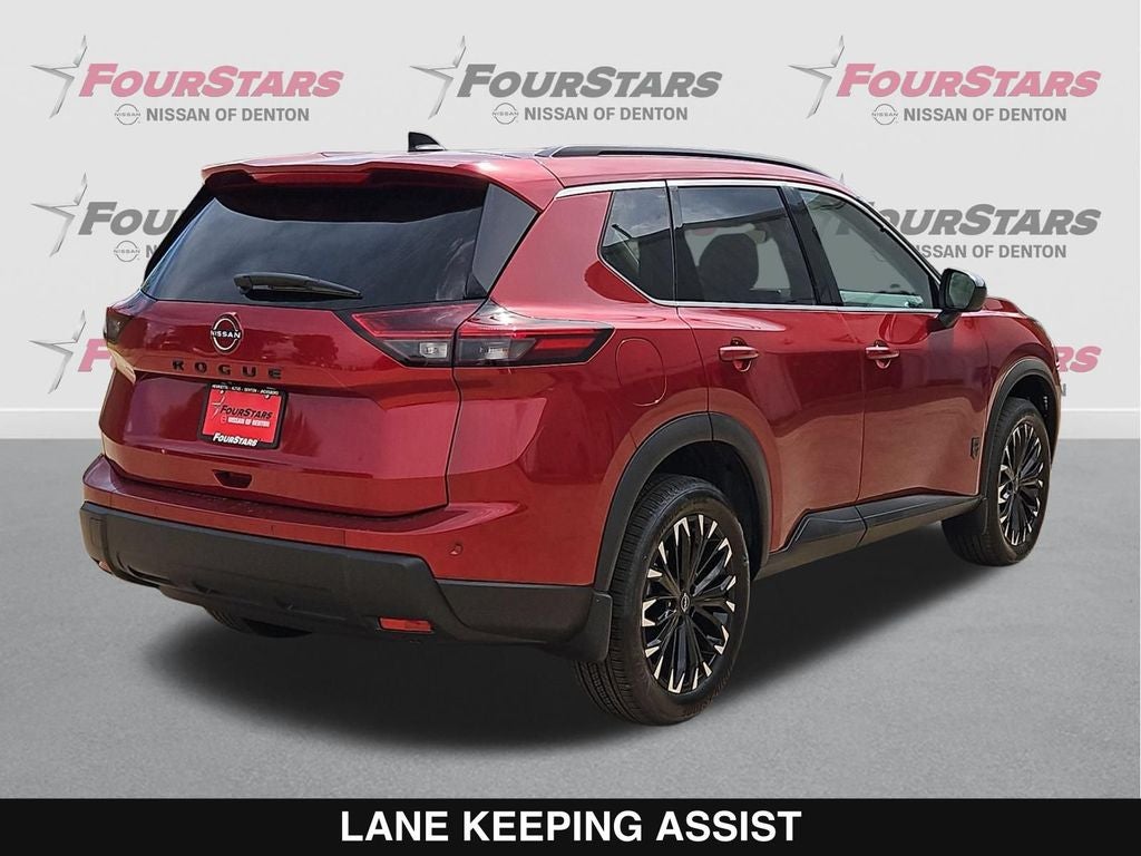 2026 Nissan Rogue Dark Armor