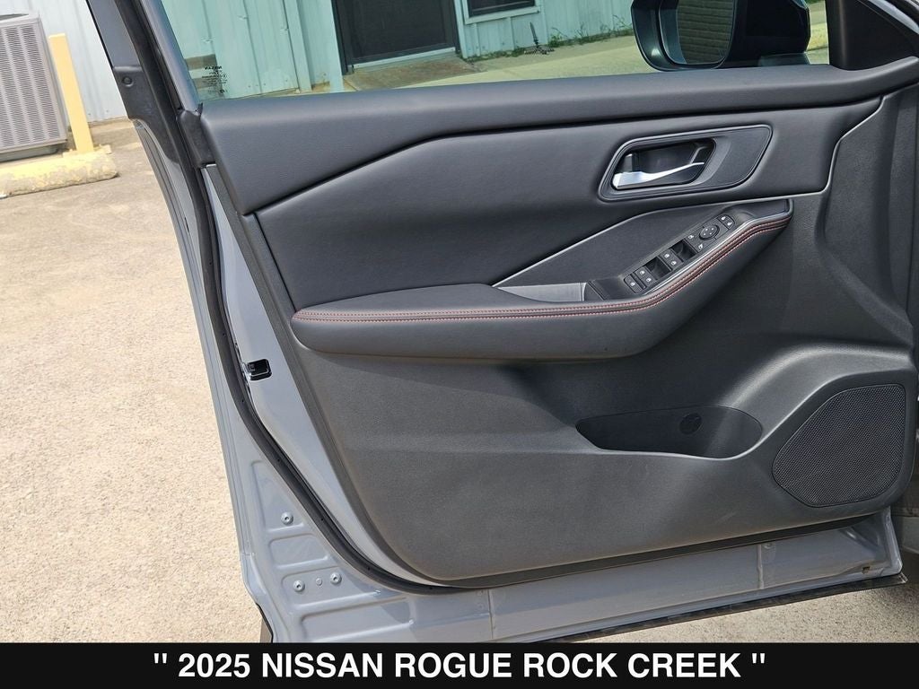 2025 Nissan Rogue Rock Creek
