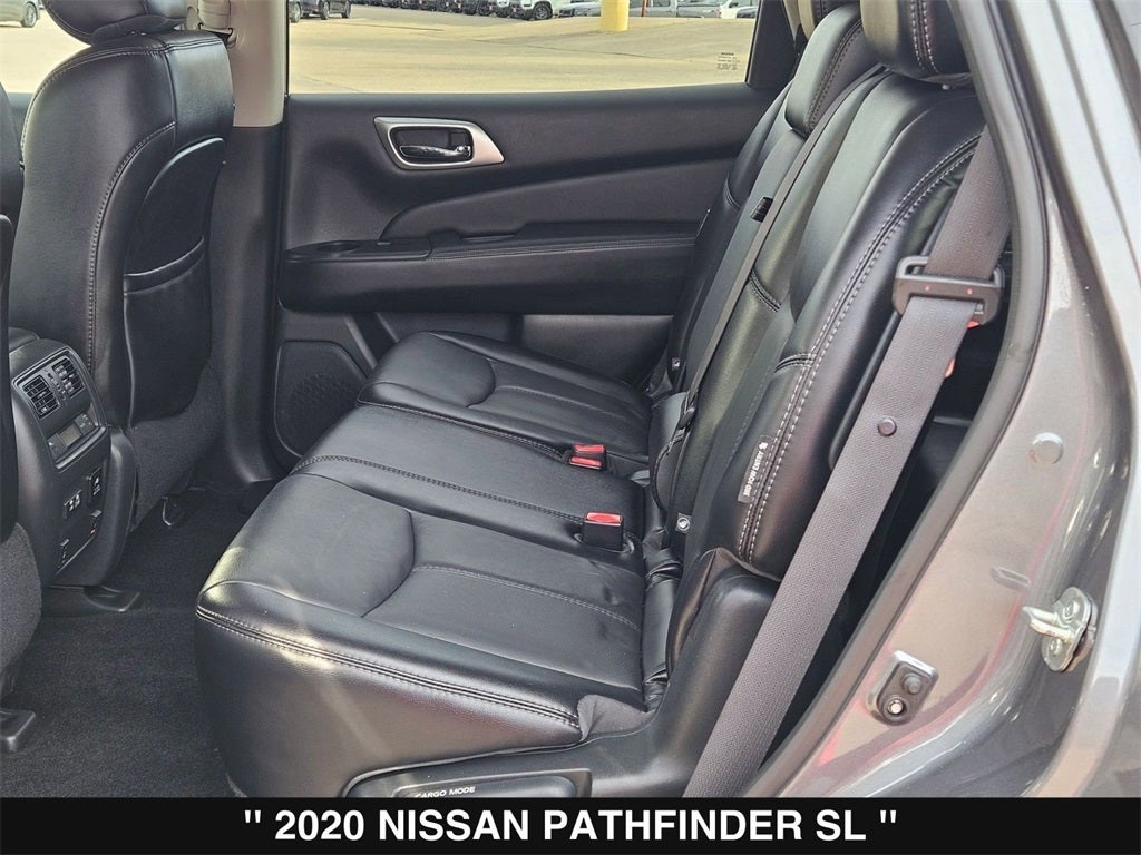 2020 Nissan Pathfinder SL