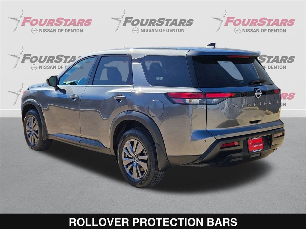 2026 Nissan Pathfinder S