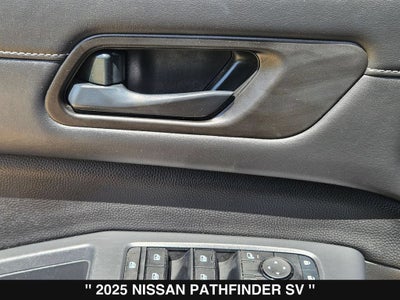 2025 Nissan Pathfinder SV