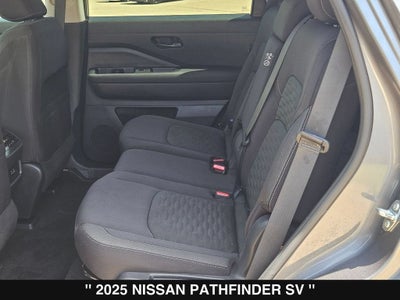 2025 Nissan Pathfinder SV