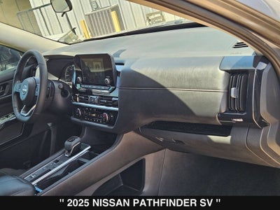 2025 Nissan Pathfinder SV