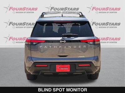 2025 Nissan Pathfinder SV