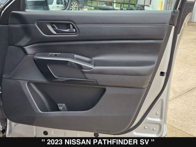 2023 Nissan Pathfinder SV