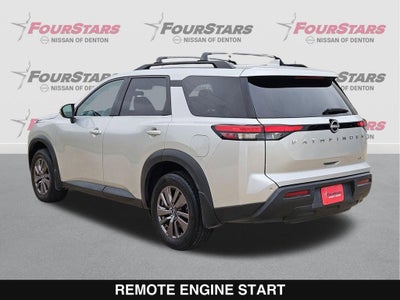 2023 Nissan Pathfinder SV