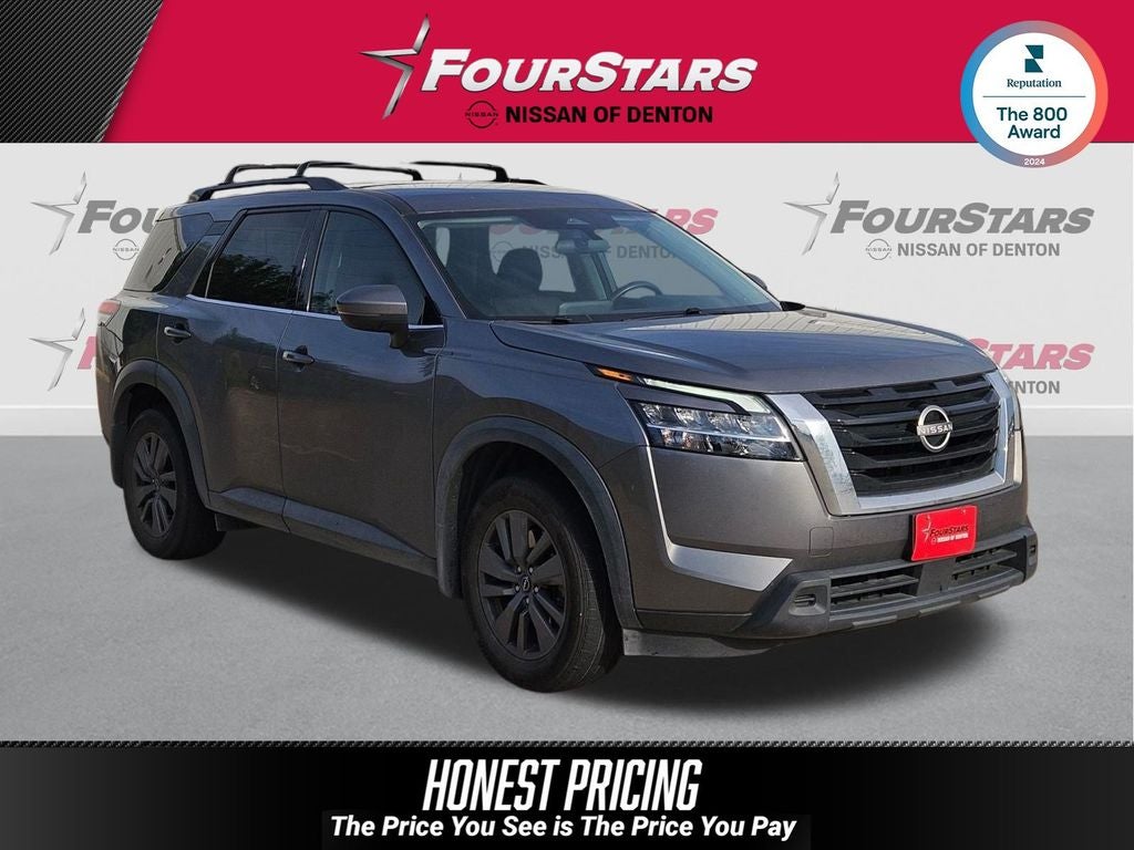 2022 Nissan Pathfinder SV
